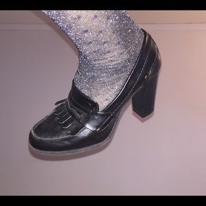 Genuine leather heeled loafers